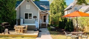 Luna Cottage | Hot Tub | 3BR Near Downtown & TART Trail | Grill & Garage