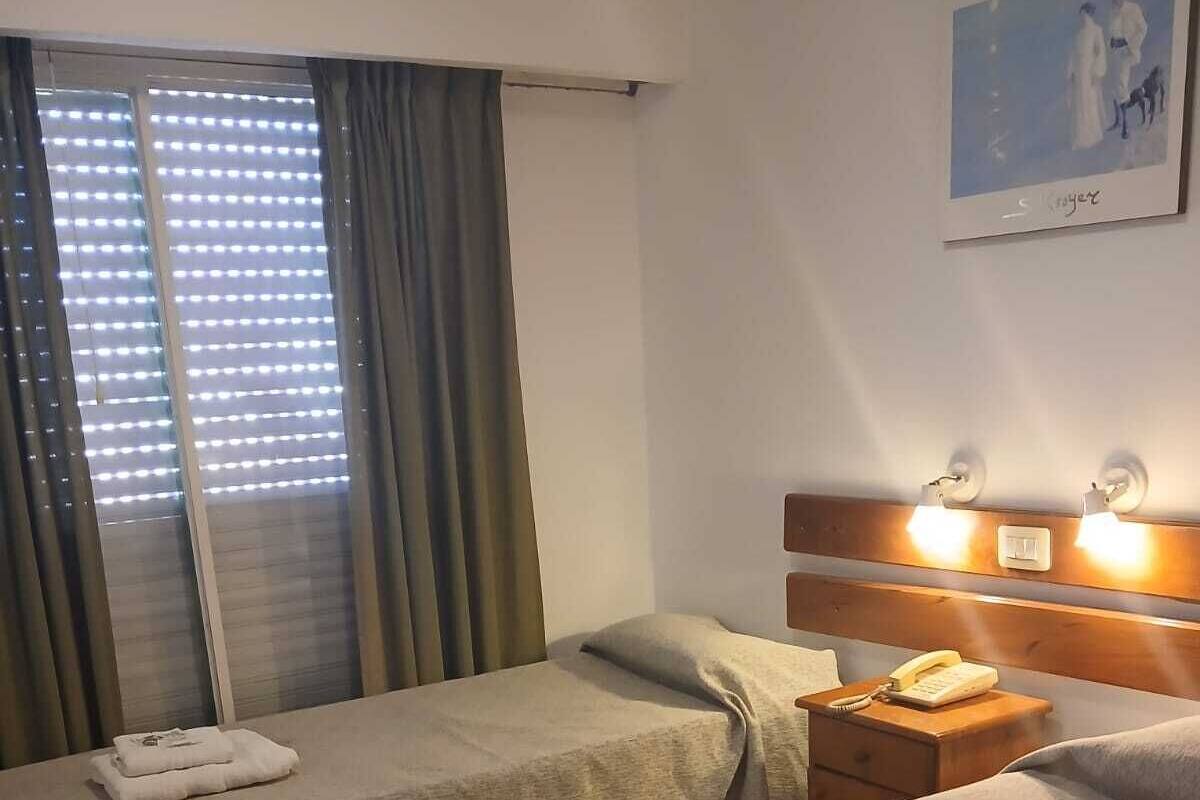 基本雙床房, 非吸煙房 | 客房內保險箱