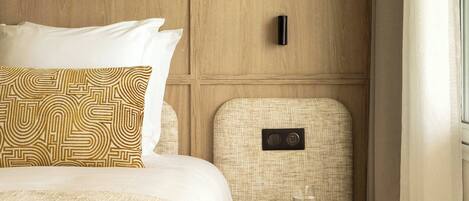 Apartment | 1 bedroom, laptop workspace, iron/ironing board, bed sheets