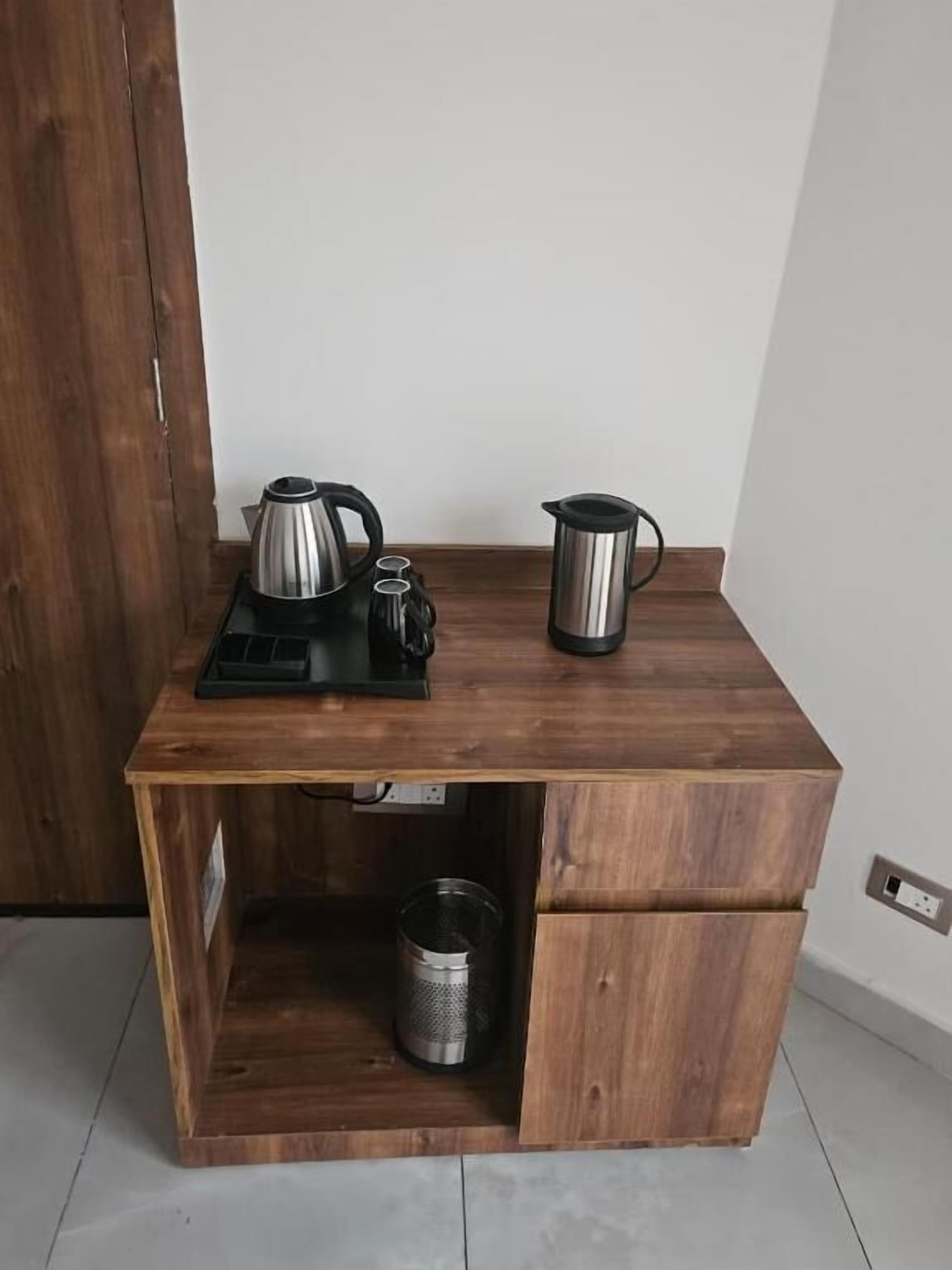 Habitación doble superior, vistas al jardín | Interior