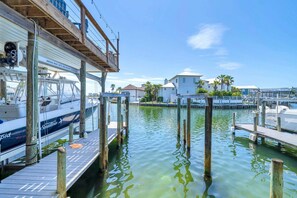 Marina - Durango 121 pet friendly, private dock (Destin)