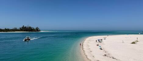 Sun-loungers, beach towels