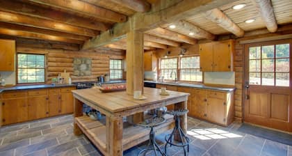 Rustic Log Cabin on 3 Acres w Fire Pit