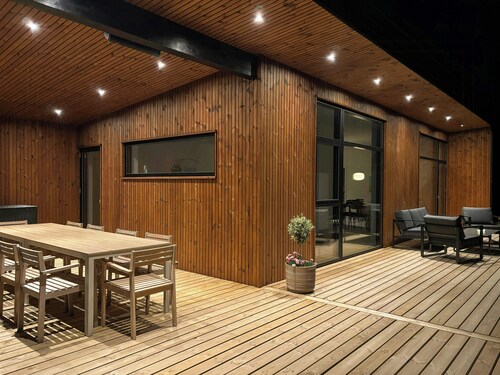 House on large nature plot with sea view and spa