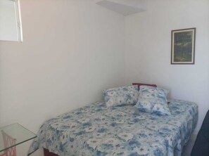 Room - 2-BEDROOM GROUND FLOOR APARTMENT WITH EXCLUSIVE WALKWAY TO THE BEACHFRONT (Iguaba Grande)