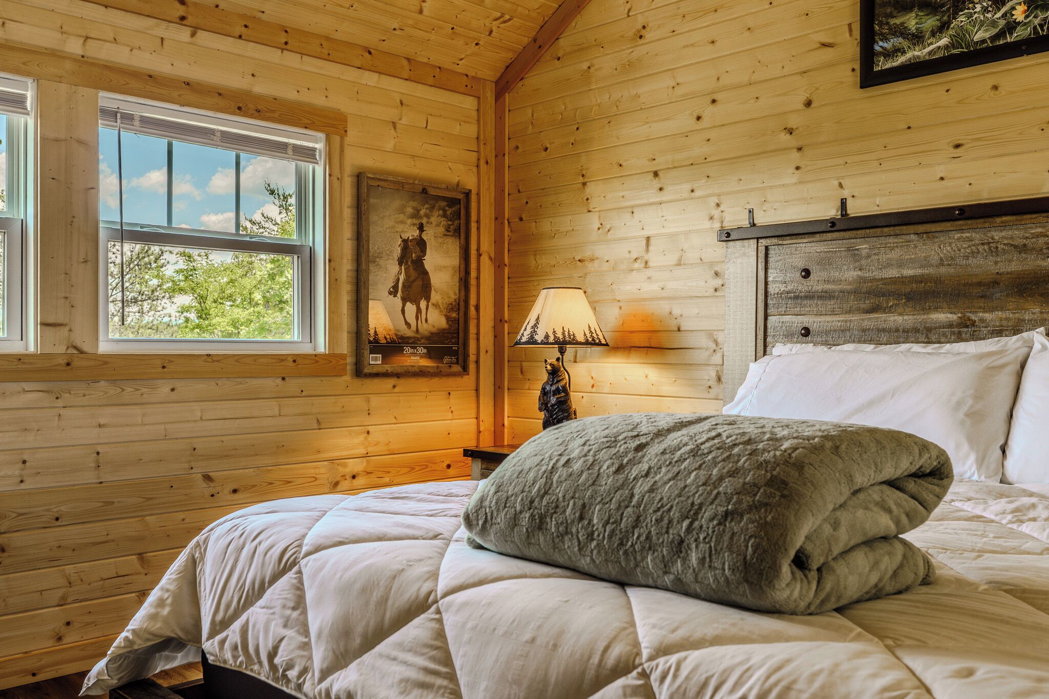 1 bedroom, desk, free WiFi, bed sheets