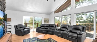 Marina View Cabin - Boat Slip - Sleeps 11 - Pets OK