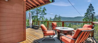 Marina View Cabin - Boat Slip - Sleeps 11 - Pets OK
