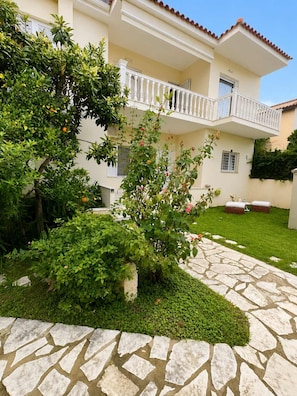 House | 2 bedrooms, Internet - Alio Seaside Maisonette Steps From Diakopto Beach (Aigialeia)