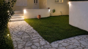 2 bedrooms, Internet