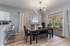 Dining - 5BR home w/ pool, hot tub near Disney (Davenport)