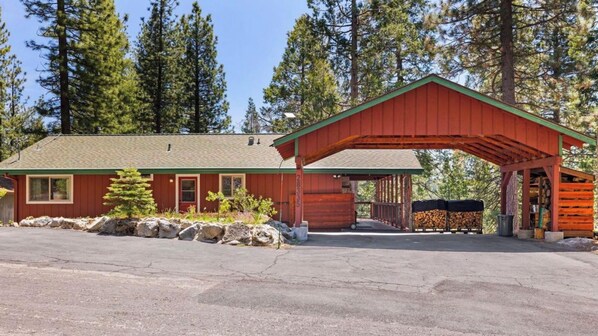 Exterior -  Perfect High Sierra cabin in Strawberry (Strawberry)
