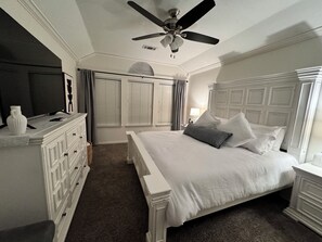 Room - Vrbo Property (Spring)