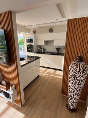 Private kitchen - Modern jewel in Imi Ouaddar | 2 bedrooms, private terrace (Imi Ouaddar)