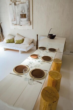 Interior - Three wabi-sabi lofts near Le Veillon (Saint-Hilaire-la-Forêt)