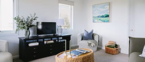 Cottage | Living area