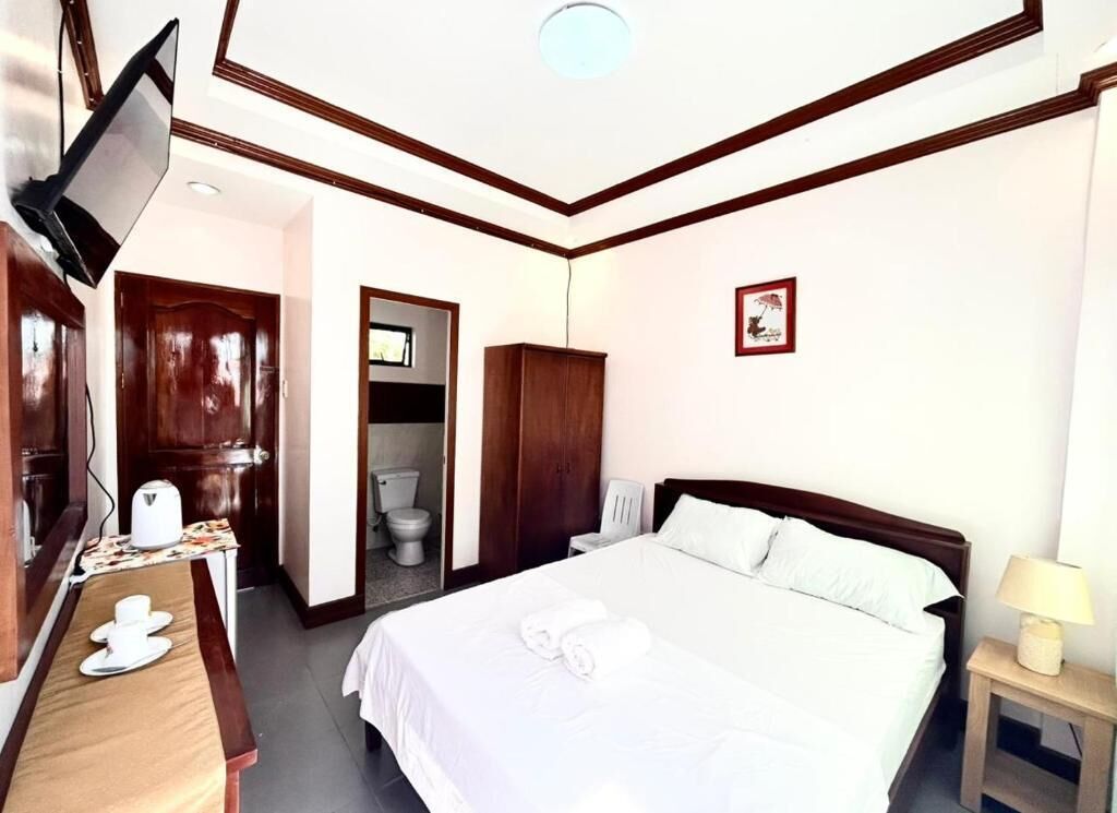 Double Room, Balcony, Mountain View