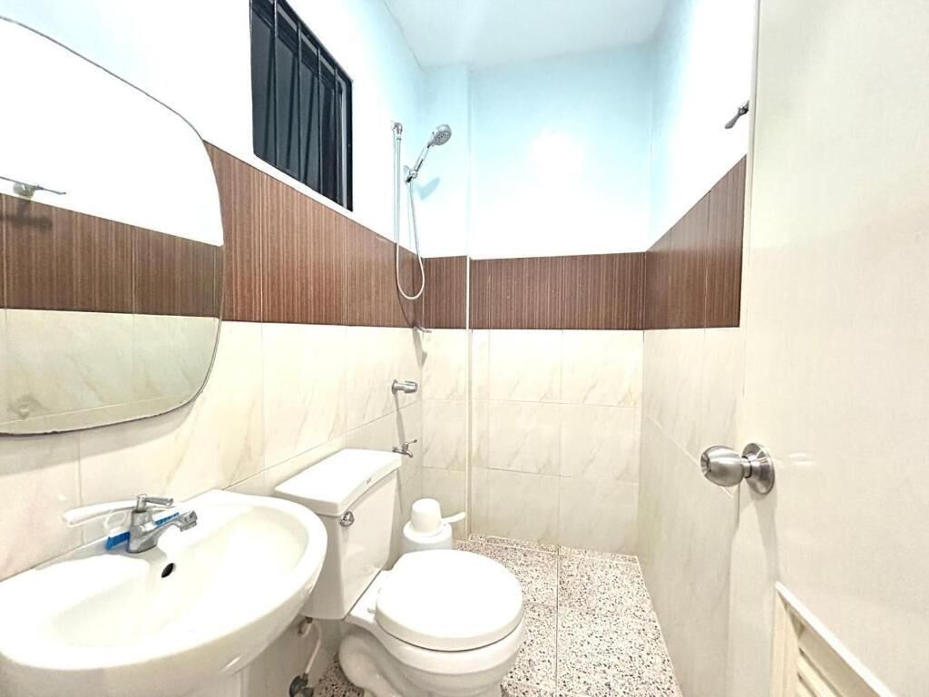 Double Room, Garden View | Bathroom