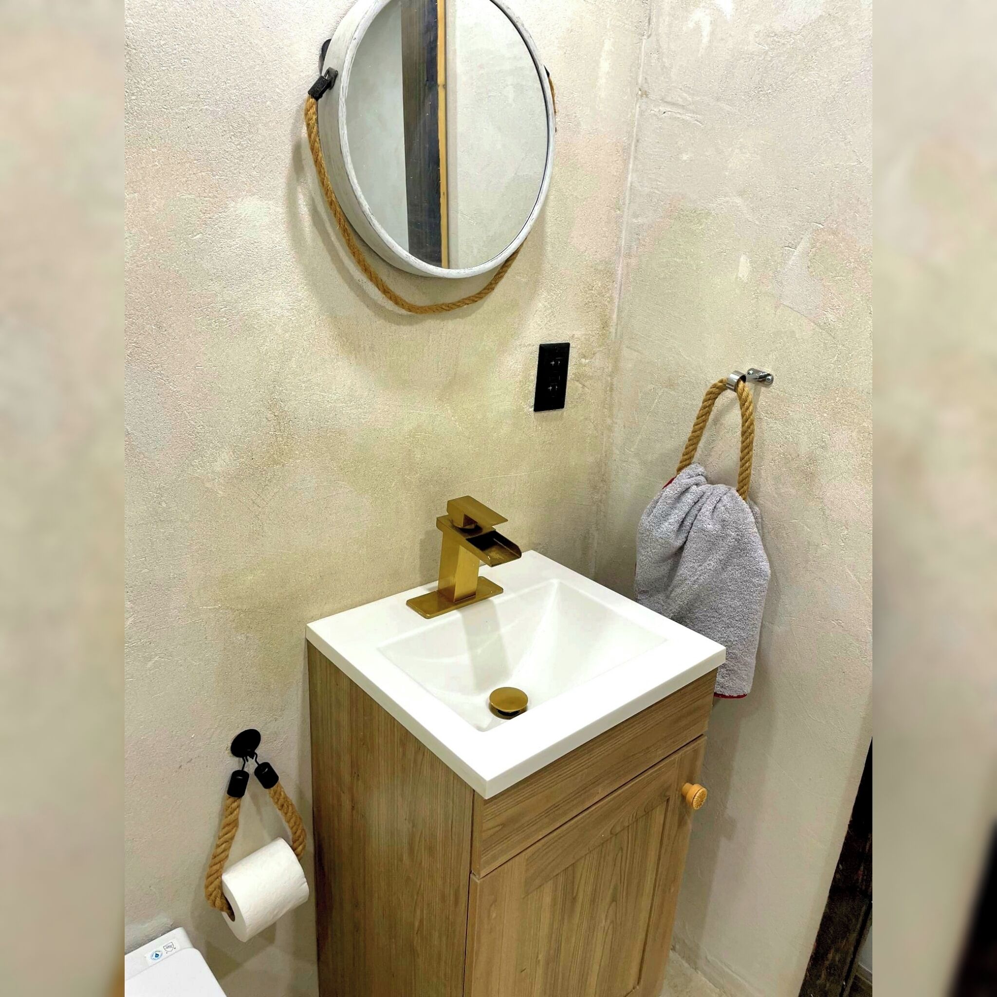 Towels, soap, toilet paper