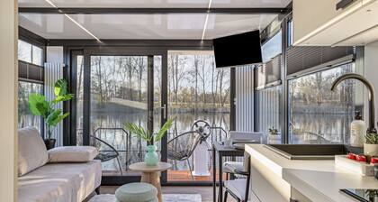 Charming Tiny Houseboat Escape Near Amsterdam by Weltevreden Experience