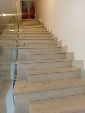 Interior - Sandra 31  (Gammarth)