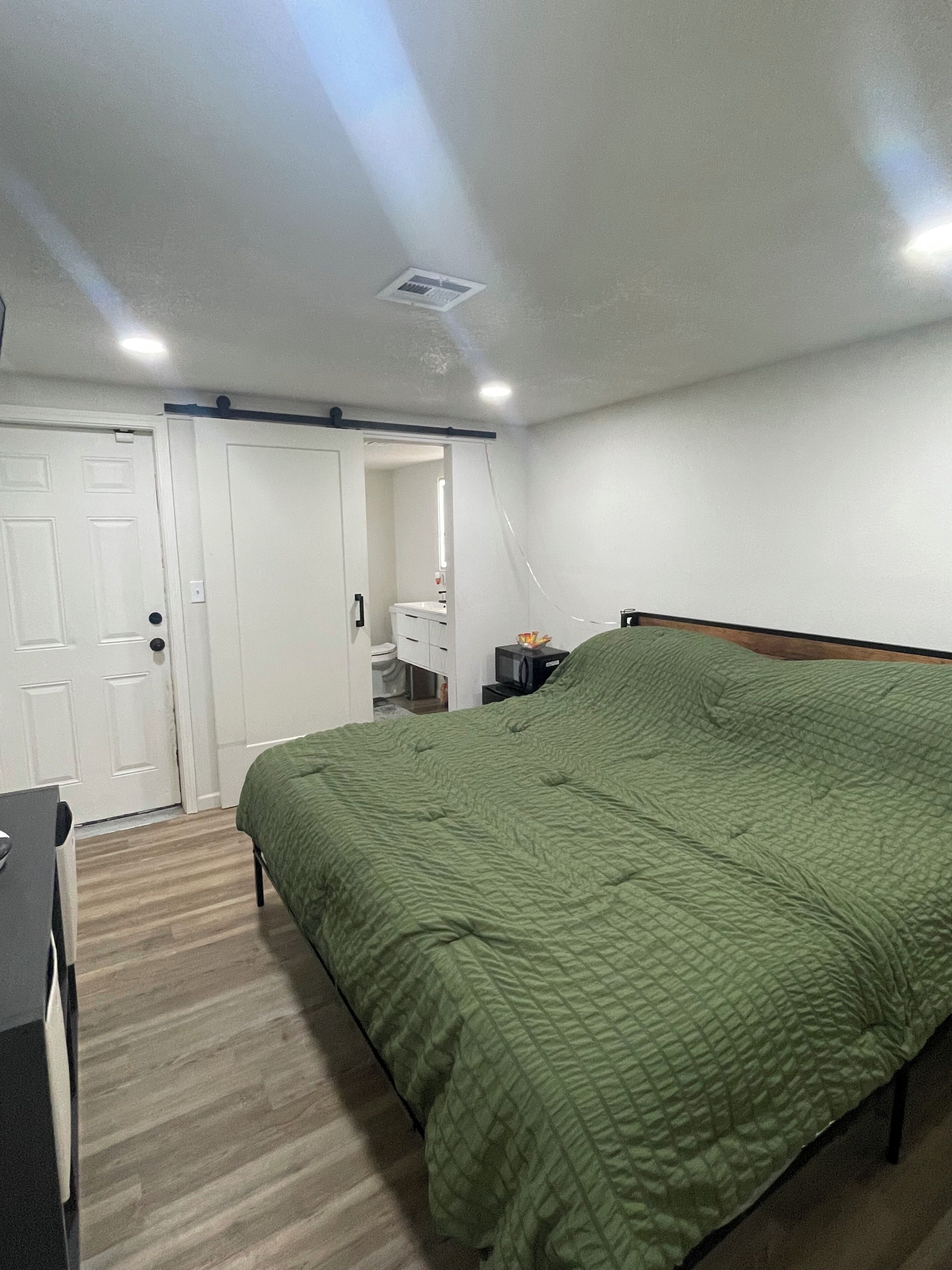 1 habitación, wifi gratis y ropa de cama 