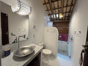 Deluxe Studio Suite, Balcony | Bathroom - Mio Trancoso (porto seguro)