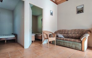 Living room - A Holiday Home in an Oasis of Peace and Quiet (gmina Sianów)