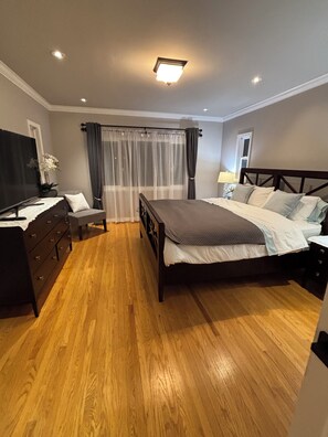 Room - Perfect 5-bedroom 4 bath near GG Park house in lovely San Francisco neighborhood (San Francisco)