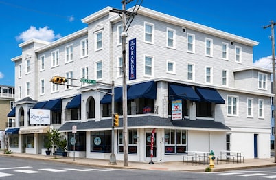 The Linda Grande Hotel