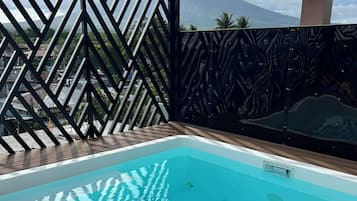 Piscina all'aperto