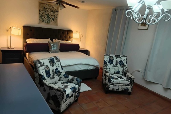 WiFi (free), bed sheets