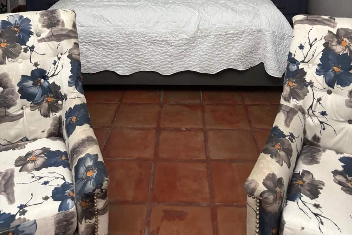 Classic Room | WiFi (free), bed sheets