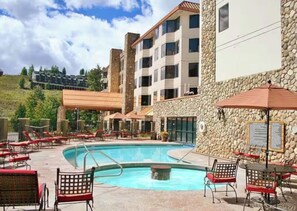 Pool - New Renovation. Comfort, Convenience, and Alpine Adventure in a Cozy Getaway (Crested Butte)