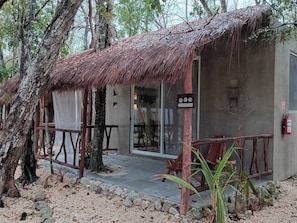 Exterior detail - HOTEL KIN TULUM JUNGLE DELUXE-VILLA 8 (Tulum)