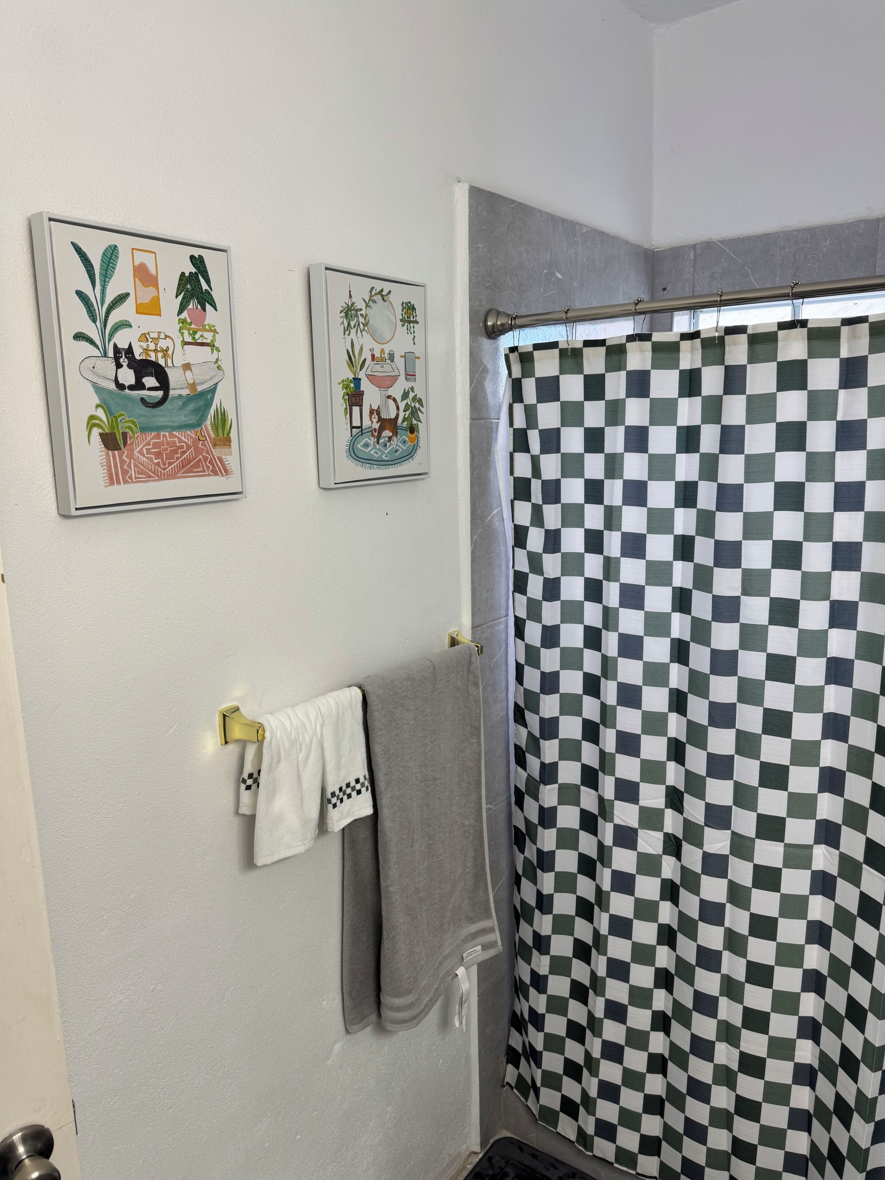 Shower, towels, soap, shampoo