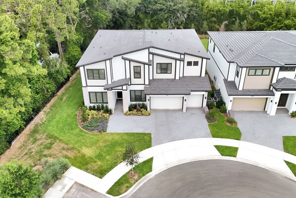 Exterior - Luxury Resort Estate Near Disney, Convention Center, ESPN Wide World of Sports (Orlando)