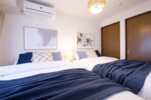 Căn hộ | Màn/rèm cản sáng, bàn ủi/dụng cụ ủi quần áo 