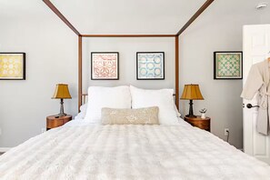 Room - Pointe Red - Sauna/Hot Tub/Forest/Beach Retreat (Bainbridge Island)