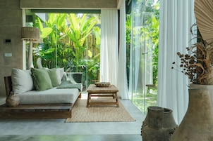 Junior Suite, Valley View | Living area