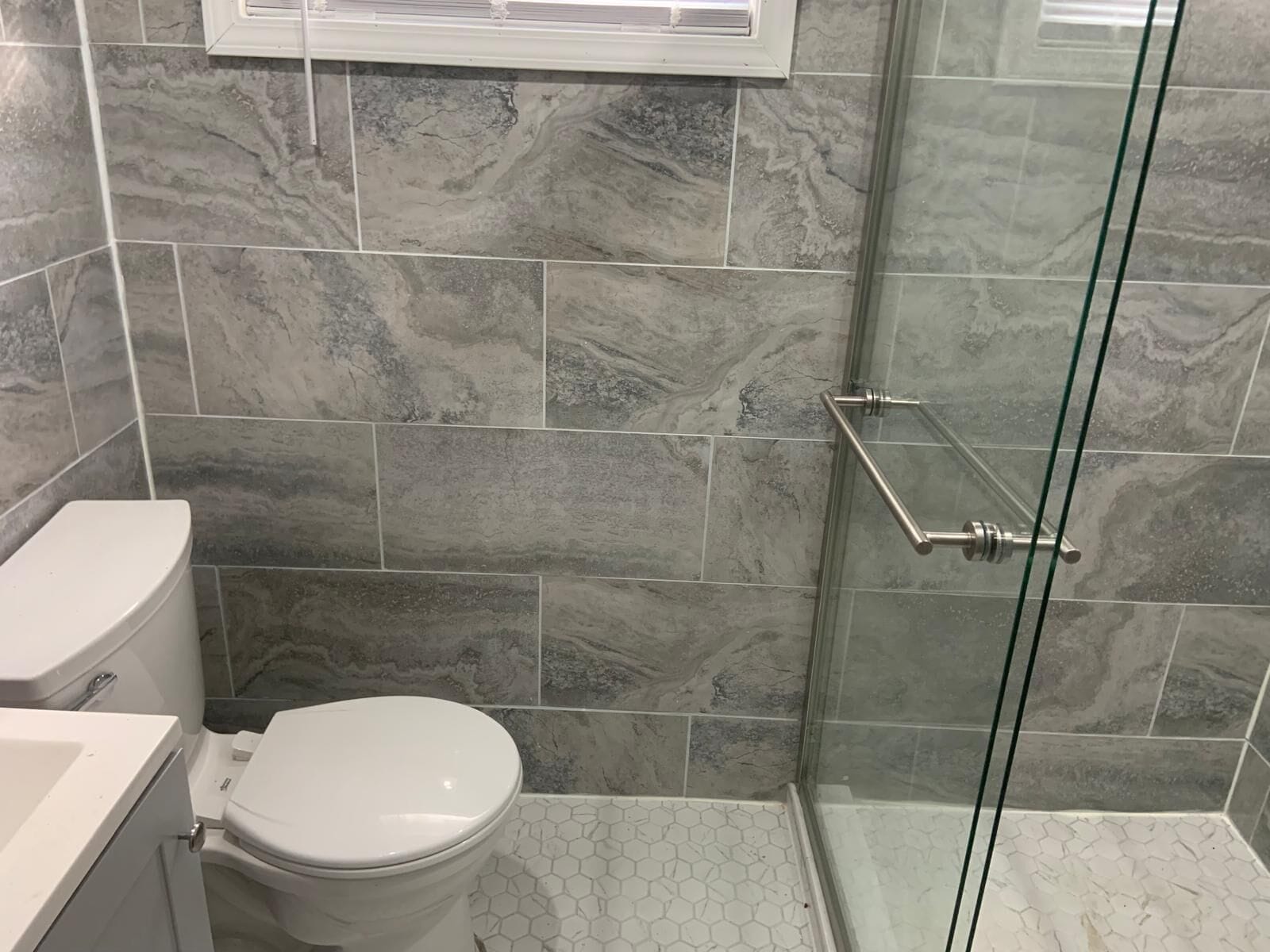Handtücher, Seife, Toilettenpapier
