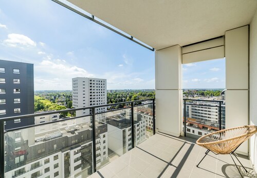 Lasek Marceliński 12th Floor Studio
