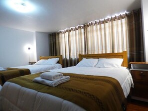 Superior Twin Room, Patio, City View | Free WiFi - Tierra Espiritual Andean Holistic Hotel (Puno)