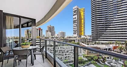 Boutique Beach Luxury at Oracle Level 6