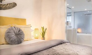 Fer et planche à repasser, Wi-Fi gratuit, draps fournis