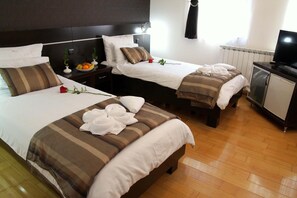 Unclassified image, 2 of 36, button - Novak Hotel (Zvornik)