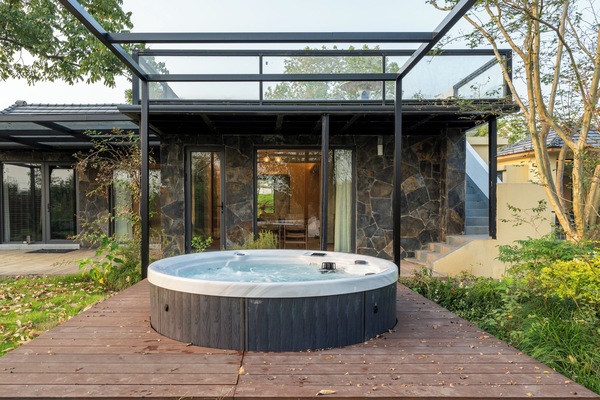 Signature Quadruple Room, Courtyard View | Terrace/patio