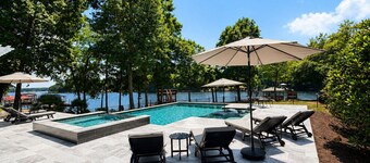 Entertainers Dream! Private Pool, Spa, Pool Table, Shuffleboard, Arcade, Firepit, Tiki Bar!