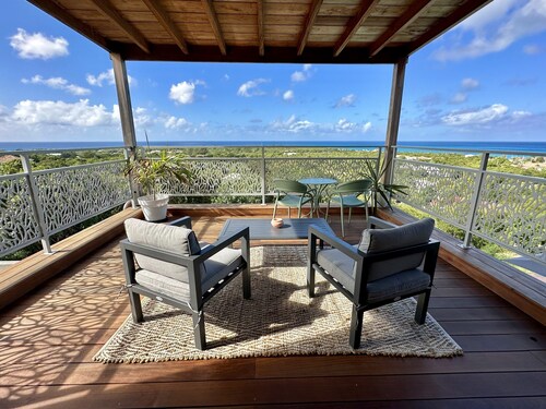 Starfruit Condo with ocean view in Kombawa Domaine