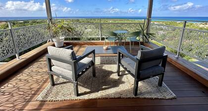 Starfruit Condo with ocean view in Kombawa Domaine